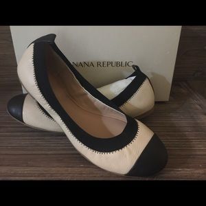 Banana Republic Aida Flats NEW IN BOX